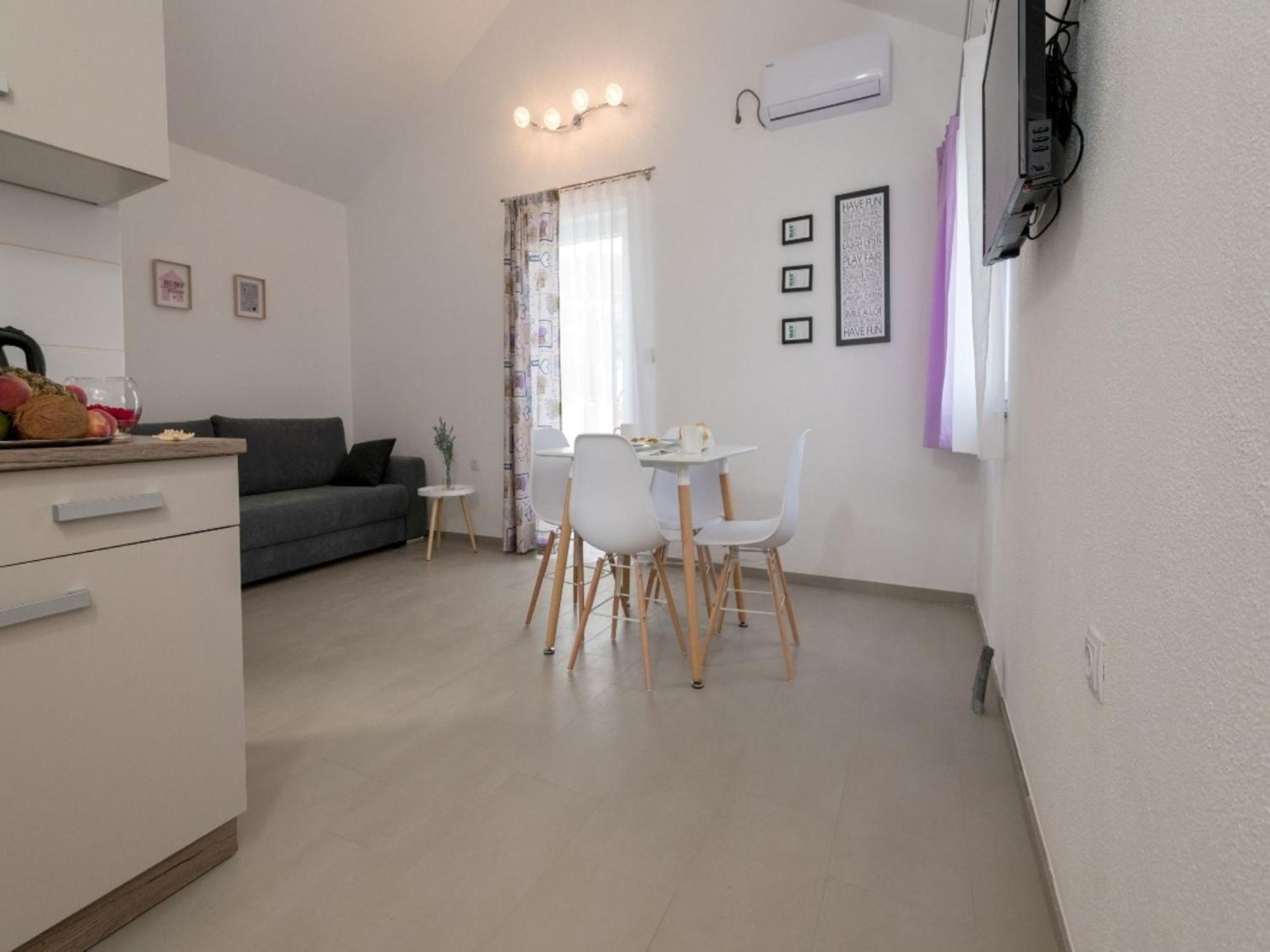 Apartmani Livaja Plano Номер фото